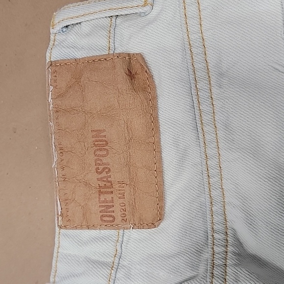 One Teaspoon Size 25 Denim Mini Skirt, Light Wash, EUC - Picture 8 of 10